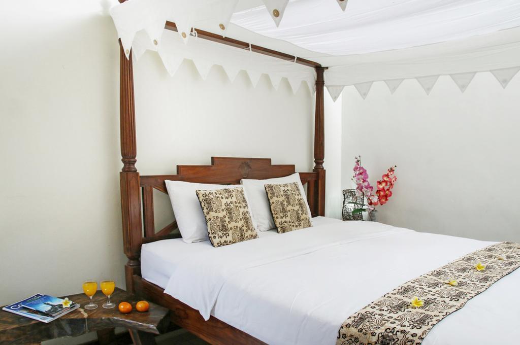 Sunhouse Guesthouse Sanur Zimmer foto